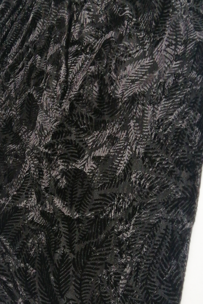 Tudung Syria Velvet Black Fern