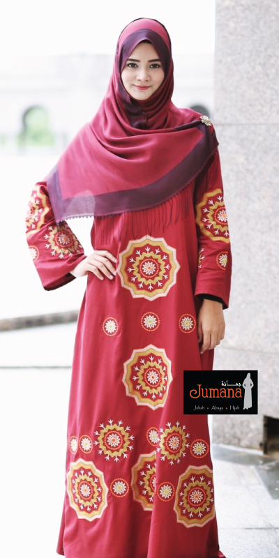 QOMAR Maroon